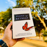 Load image into Gallery viewer, Points Of Retreat By Colleen Hoover